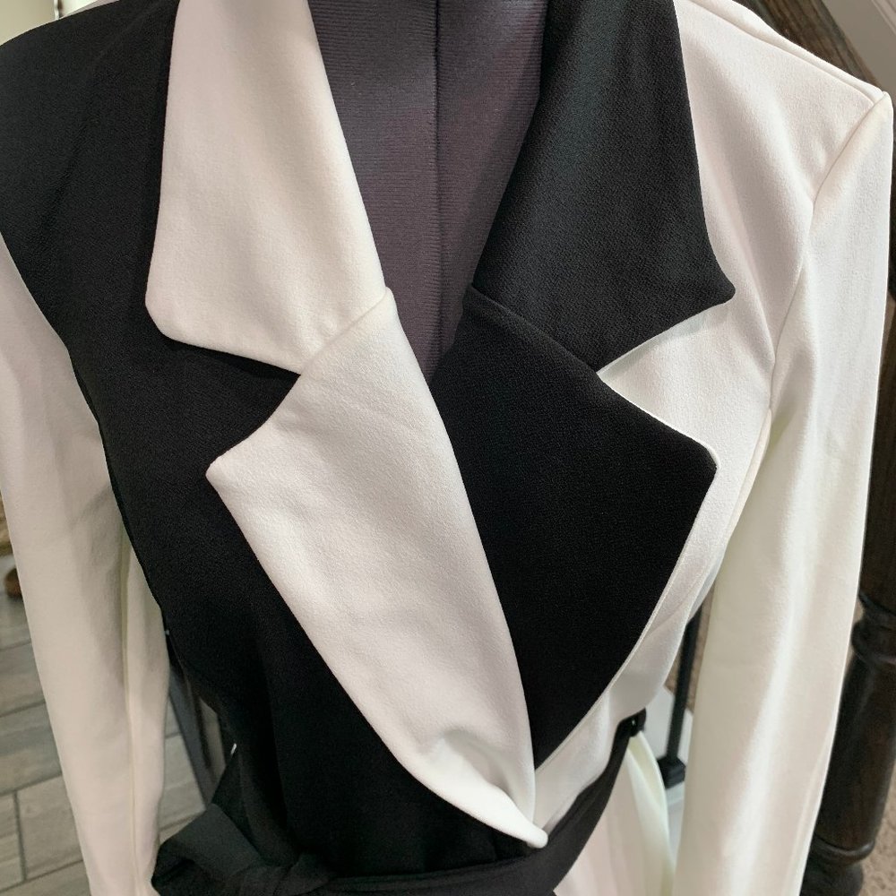 New with Tags MissGuided brand Blazer Dress Size 2